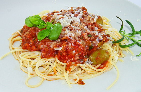 Spaghetti Pomodoro e Basilico